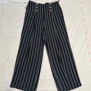 Ann Taylor Sailor Pants

**Excellent New and Unused Condition**